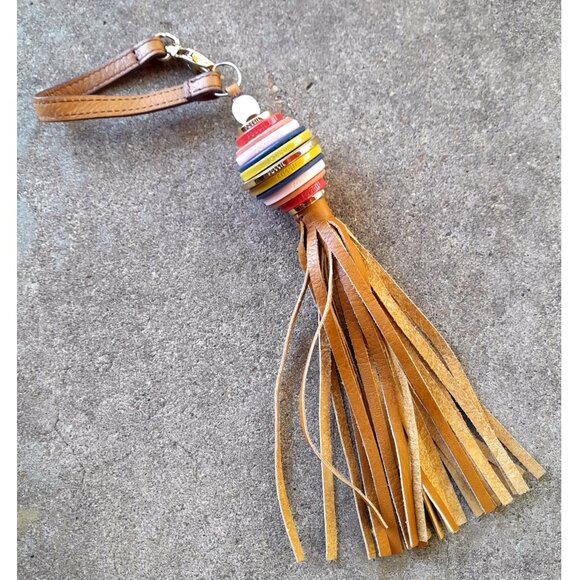 Fossil Brown Leather Beaded Unique Purse Charm Key Chain Purse Accessory 12in - Picture 1 of 5